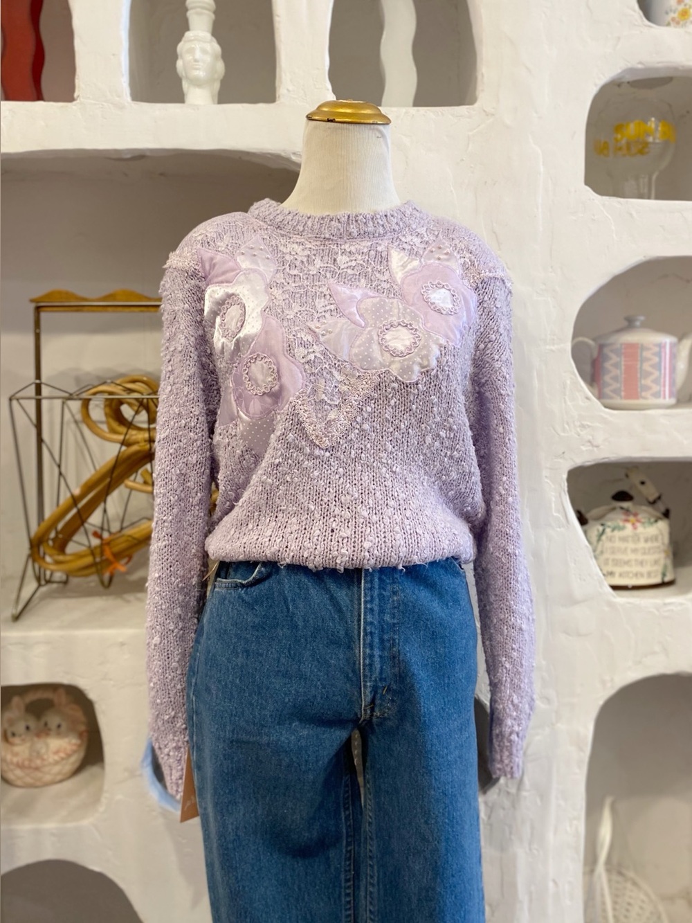 Retro Pastel Lavender Floral Lace & Satin Appliqué Knit Sweater Shoulder Pads